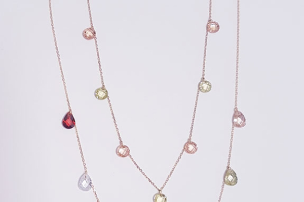 colgante-oro-new-2025-5187AFAF9-4CCA-0E49-32FD-4246437DD5F6.jpg