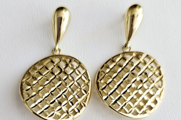 pendientes-oro-new-2025-4B0530274-F54C-E0C3-CE36-A07D087AAF31.jpg